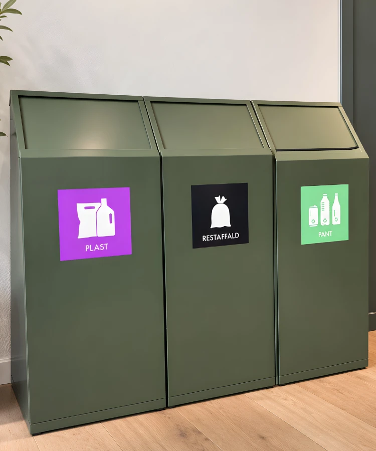 Minimalist genbrugsstation i olivengrønne nuancer_1